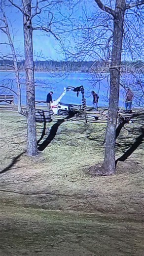 Hilarious Work Fail: Guy Gets Slammed in the Balls