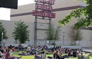 Summer movie schedule at Target Field Station announced