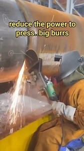 976K views · 4.1K reactions | reduce the power to press..big burrs #welder #welding #fcaw #grinding #pengikut #foryoupage #highlight | Welder Art | Facebook