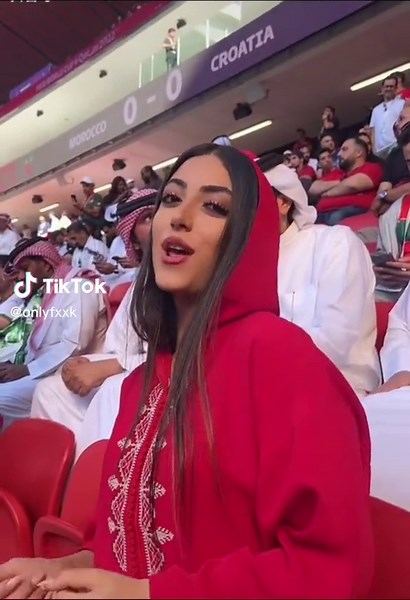 Beautiful Fans at the World Cup | Stunning Football Supporters Showcase