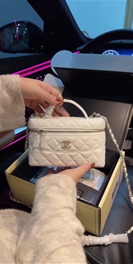 Luxury Bridal Top dressing Unique outfit design clutch pouch " #shortsfeed