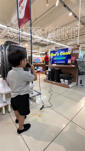 Yung Baby Ko Nagcoconcert na sa Mall - She's Gone Cover