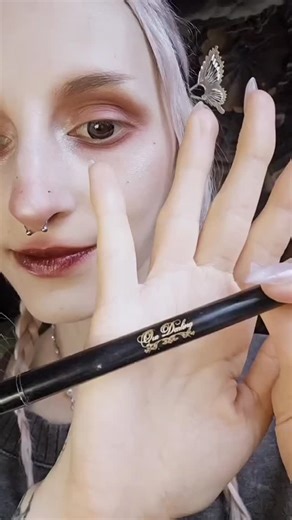 Our Darling on Instagram: "@satin.doe using our Ghostly Liquid Eyeliner for this striking graphic liner 😻"