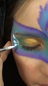 29K views · 396 reactions | Peacock mask face paint! Such a fun idea and design! Can we bring masks back?? I feel like they were really big about 10 years ago, and then they died down. Would you bring back the mask style? Artist: Heather Green only on FABATv.com. Get FULL access to all 800+ classes! | FabaTV | Facebook