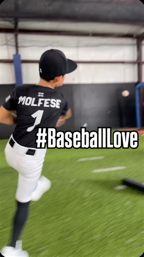 12K views · 22K reactions | Step by step #baseballlove #baseball #baseballlife #giannimolfese #basebroz #infielders #fieldingdrills @coach_brianv8 | Basebroz | Facebook