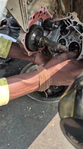 activa scooty gear box ? problem