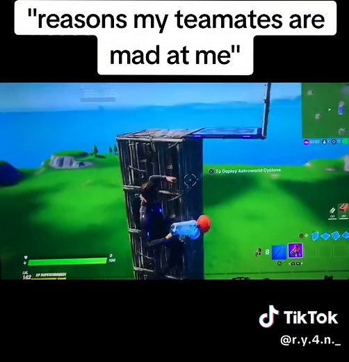 Hilarious Fortnite Fails: Reasons My Teammates Are Mad!