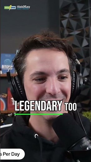 Windows 2000 Beats Windows 11? You Decide! #shorts