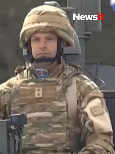 ❗Σε κλίμα συγκίνησης και περηφάνειας και με τη μεγάλη στρατιωτική παρέλαση στο Σύνταγμα, κορυφώνονται οι εορτασμοί σήμερα (25.03.2026) για την εθνική επέτειο της 25ης Μαρτίου. Διαβάστε περισσότερα στο newsit.gr 🔗 #newsit #25martiou #parelasi #enoplesdynameis