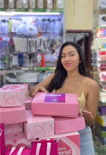 🎁Traes un regalo 🎁 Lo dejas en la mesa 👀 Escoges una caja al azar 🎲 Y descubres tu suerte ✨ #regalo #intercambio #niños #sczbolivia #sczbolivia🇳🇬🇧🇴