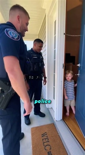 Toddler Tells Police to Come Back Tomorrow 😂🚪👮‍♂️ #funnytoddler #virlshorts