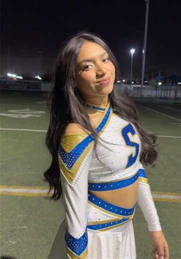 Imagen renovada. Espíritu intacto. Una nueva etapa vestida de disciplina, carácter y propósito. -Cheer Salva