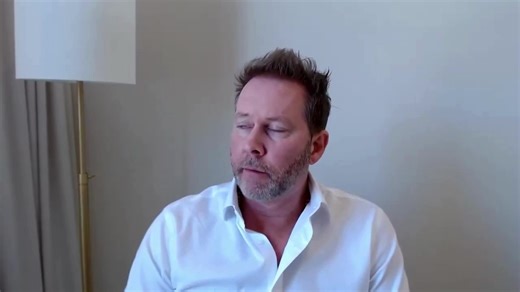 The integral community has long been a flourishing place for spiritual practice and learning — the interior dimensions of growth. But the collective side? There wasn’t much institutional organization behind it. By 2019, Robb Smith was asking: what would it look like to bring together something more institutionalized, more coherent? Conscious Capitalism, B Corporations, holacracy, blockchain were all fascinating attempts at emergent green and teal social organizational technologies. Together, the