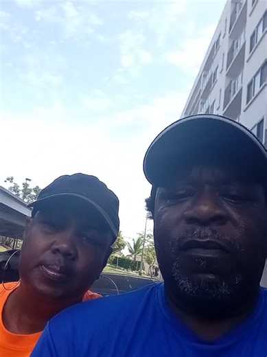 Videos de Carl Z (@carl.z24) con “original sound - Carl Z”