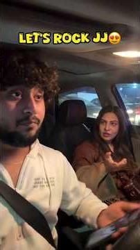 Uber_driver_vibe_and_sing_rides_fav_song............. junaidjabbarjj1