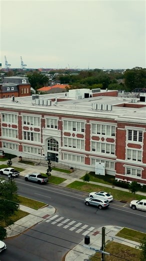 Our latest stop on the History Rocks Tour brought us to Sophie B. Wright School in New Orleans — and the impact was unforgettable. Students didn’t just learn about history… they saw it. They held it. They connected with it. From comparing their own glasses to George Washington’s, to seeing early American Bibles and founding-era artifacts, history became human. Real people. Real lives. Real sacrifices that built the freedoms we live in today. One student said it best: interacting with these artif