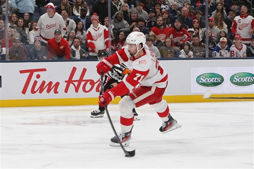 Dylan Larkin Admits To Experiencing A Career-First With Injury Vs. Kraken  - Community Post