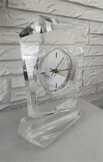 Vintage G.J. Fedden Lucite Table Clock, Asymmetrical Modern Design, 1987 - Hollywood Regency - - Etsy