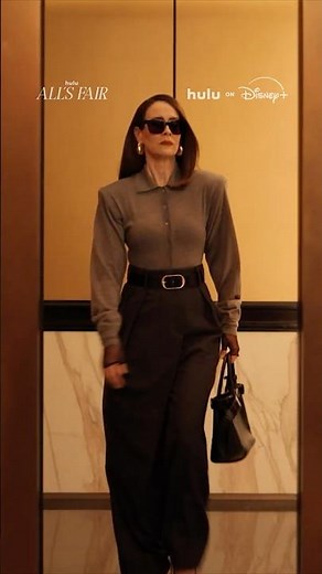 No one makes an entrance like Sarah Paulson. New episode of #AllsFair is now streaming on Hulu.