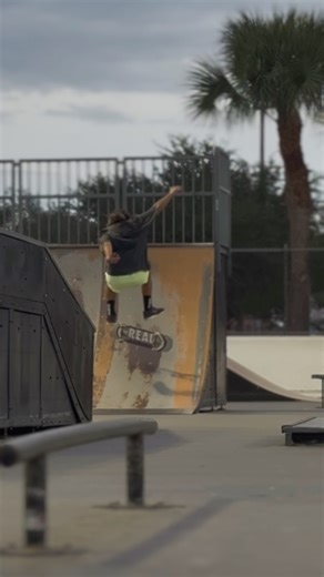 #skateboarding #short #shorts #shortshorts #shortsfeed #shortsvideo #shortvideo #skate #skating #sk8