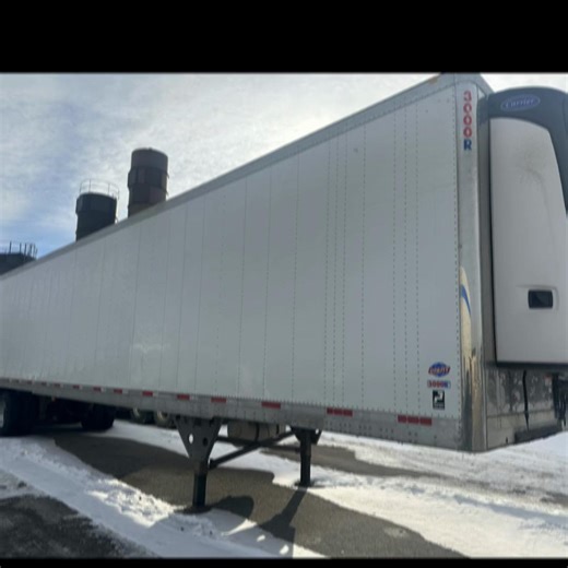 🚛 USED REEFER TRAILER FOR SALE ❄️ 2019 Utility 53x102 Carrier 7300 | 7,900 hrs | 222,000 km 💲 $49,000 Ready to work. No nonsense. 📞 Call Tom Carbone — 514‑808‑5998 #ReeferTrailer #UsedTrailer #trucksales