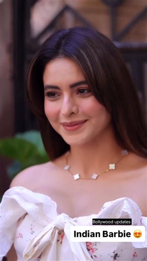 1.8K views · 16 reactions | Haaye S We are not getting over this look of Aamna anytime soon #bestphotochallenge #bollywoodscreening #bollywoodmovies #bollywoodnews #StarSupport #BollywoodScreening #BollywoodDebut #NextGenBollywood #CelebritySupport #FilmPremiere #SupportAndLove #Bollywoodnews #kingkhanreels #vairal #bollywood #celebrity #fbreelsfypシ゚viralfbreelsfypシ゚viral #fbreelsfypシ゚ #fbyシvideo #fbviralpost2025シ | Bollywoodupdates | Facebook