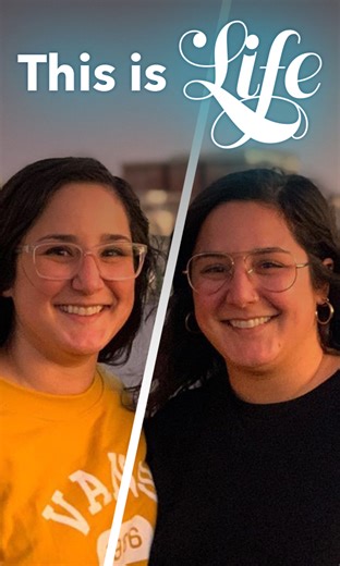 We're identical twins, one of us is a lesbian 🏳️‍