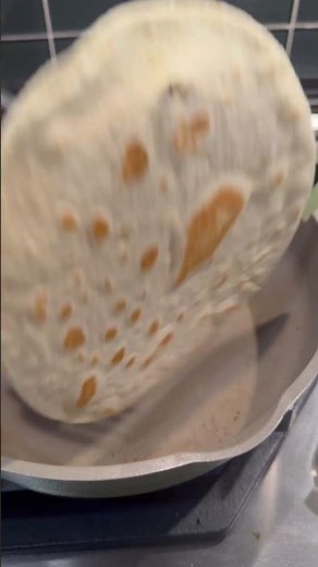 2-ingredient keto tortillas that actually taste like tortillas 😱 game changer #keto #lowcarb