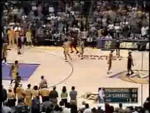 Shaquille O'Neal (28pts/20rebs/9asts/8blks) vs. 76ers (2001 Finals)