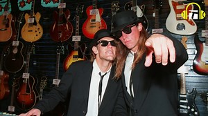 17 reactions | "You know what, I may never get here again. This is our moment." Luke Jensen recalls winning the French Open Doubles title with his brother Murphy, why an impromptu speech from Johnny Mac calmed their nerves on the Tennis.com Podcast. ️: https://link.chtbl.com/Ak8xay2e?sid=TWFB | TENNIS.com | Facebook