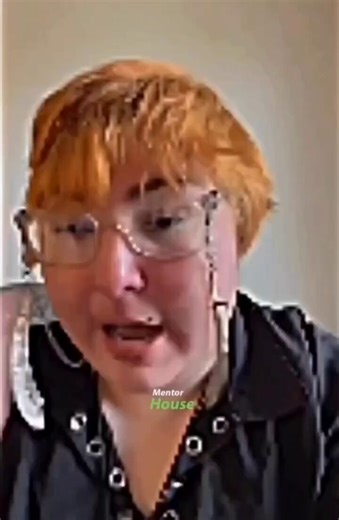 “I am starting a new job on Monday, and it's a TEACHING job, so the KIDS are going to call me either MR or MRS Jamie, it depends on WHAT I WANT." 🏳️‍⚧️Should people like this be BANNED from being a teacher??