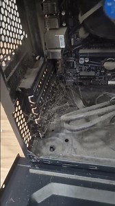 PC has no video output, HOW IS THIS...