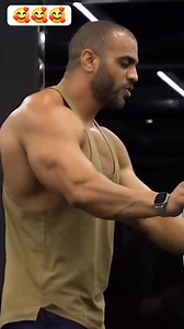 6.1M views · 49K reactions | Anatoly殺殺殺 #prank #prankanatoly #anatolyprank #anatoly #gym #fitnes #prankgym #tantangan #teori #challenge #publik #hoby #olahraga #otot | Zahra | Facebook