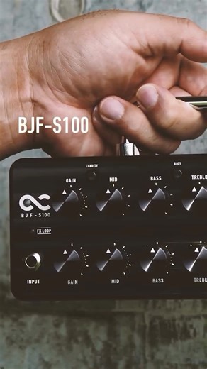 One Control on Instagram: "One Control BJF-S100 / Silver Bee OD 4K Mini / DIMENSION BLUE MONGER / Beth Reverb 🔽動画本編はYouTubeでご覧いただけます📹️ https://youtu.be/BvAzlwyNDMc #onecontrol #ワンコントロール #アンプ #オーバードライブ #overdrive #reverb #リバーブ #chorus"