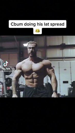 Chris Bumstead Doing Lat Spread #shorts