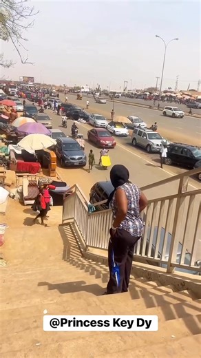 Someone should help me catch him | Princess Key Dy