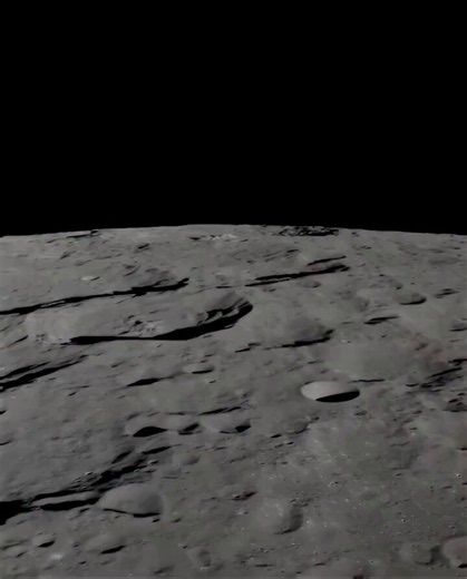 Earthrise, captured by the Japanese spacecraft Kaguya from lunar orbit 🌏Such a "rise" can only be filmed from orbit, because from the lunar surface, Earth always remains in roughly the same spot in the sky. This is because the Moon always faces Earth with the same side due to tidal locking.The video is sped up.