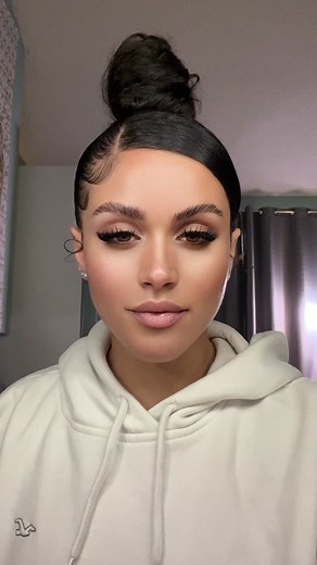 my attempt to recreate this look because i feel like its just makeup 😂 #grwm #makeuptutorial