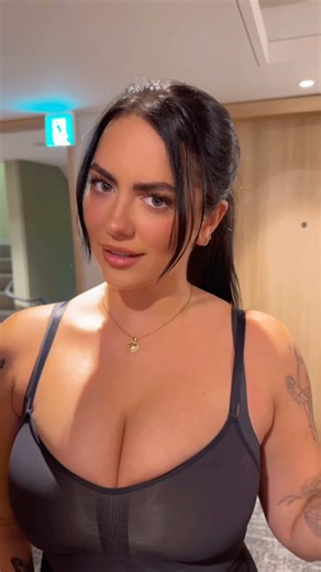 Ruby Drew on Instagram: "Hmmm, maybe I need to feel again?😜"