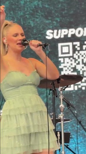 Downtown Avenue – Pontoon (by Little Big Town) | Live at Toshiba Plaza, Las Vegas