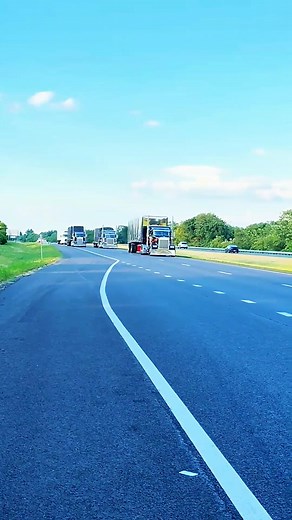 Don't let low-paying loads slow you down! Lease on for full support, or let us dispatch for you to ensure you get the best rates! No forced dispatch, 24/7 support, and premium loads every time. DM us today! #owneroperatorlife #highpayingfreight #freightload #truckdriver #truck #owner #truckingbusiness #truckreels #truckporn #trucklife #trucknation #truckdispatch #owneroperator #trucklovers #truckracing | RelayDuty