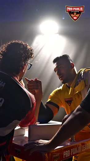 Pro Panja League India on Instagram: "When @darasinghhanda and @ali_strength_coach went off at each other backstage 😂😂 #ProPanjaLeague #Armwrestling #AskerAli #DaraSinghHanda"