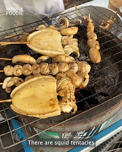360K views · 6.6K reactions | Charcoal Grilled Squid ปลาหมึกย่างถ่าน  | Bangkok Foodie | Facebook