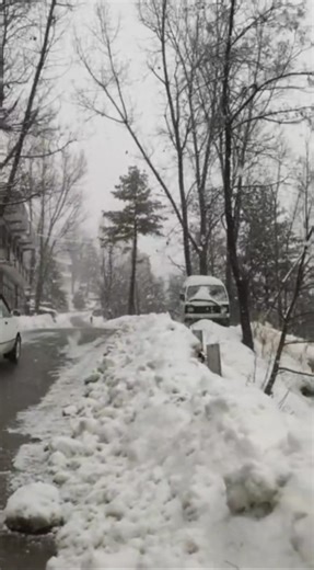 Murree Under Thick Snow Heavy Winter Snowfall Live | Murree Winter Snowfall Turn City Into Ice World