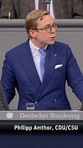 #Bundestag: In einer Zeit, in der wir über Krieg und Frieden, über die geopolitischen Neuordnungen und über Deutschlands Rolle in der Welt sprechen müssten, sorgt sich die AfD stattdessen um die Umbenennung des früheren „Bismarck-Zimmers“ im Auswärtigen Amt – eine reine Nebelkerze! Das habe ich auch für meine Fraktion in einer Rede im Deutschen Bundestag deutlich gemacht. Dabei hat die Debatte klar gezeigt: Die AfD will sich in eine Reihe mit der Staatskunst von Bismarck stellen, ist in Wahrheit