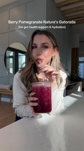 suddenly very thristy. 🌟 probiotics, antioxidants, and gut-healthy acids from Health-Ade's Pomegranate Blueberry kombucha 🤸‍♂️essential electrolytes and bonus hydration from coconut water 🍋 fresh lemon for a vitamin c boost 🧂 salt for sodium & sweat recovery #recipe #refresher #naturesgatorade #hydration #kombucha