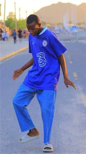 Challenge 2_ Dancing Machine 🎶🎶 #fyp (I don't Own rights of the audio.Just 4 entertainment Purpose)