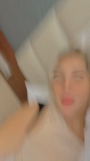 Angelina Arakji on Instagram: "Surgery uppdate day 3 in Istanbul 🥰"