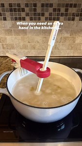 🙌🏻Comment “STIR” and I’ll send the link right to you!! Hands-free way to stir your food while you get other things done in the kitchen! This smart pot stirrer automatically mixes sauces, soups, and stews for you...it adjusts to fit most pans! Perfect for avoiding burning and freeing you up in the kitchen. #amazon #kitchengadget #kitchenhack #stirmate #amazonhome #smartkitchen | Bullseye on the Bargain