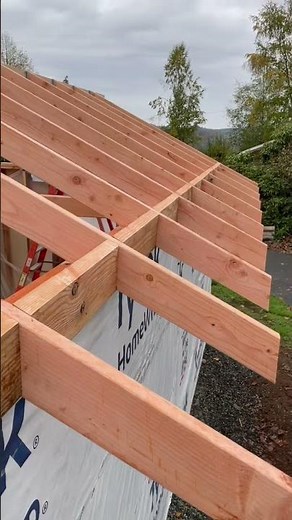 Cutting and installing rafter blocking - building mom’s new garden shed (Ep. 25)